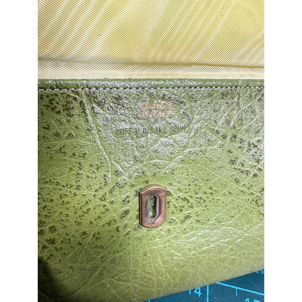 VTG Princess Gardner Leather Wallet Green Buffalo Leather Envelope Folding Coin